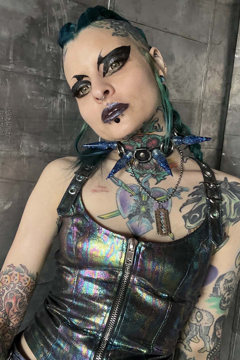 Hardcore Classic PVC Bustier Oil Spill - Image 4