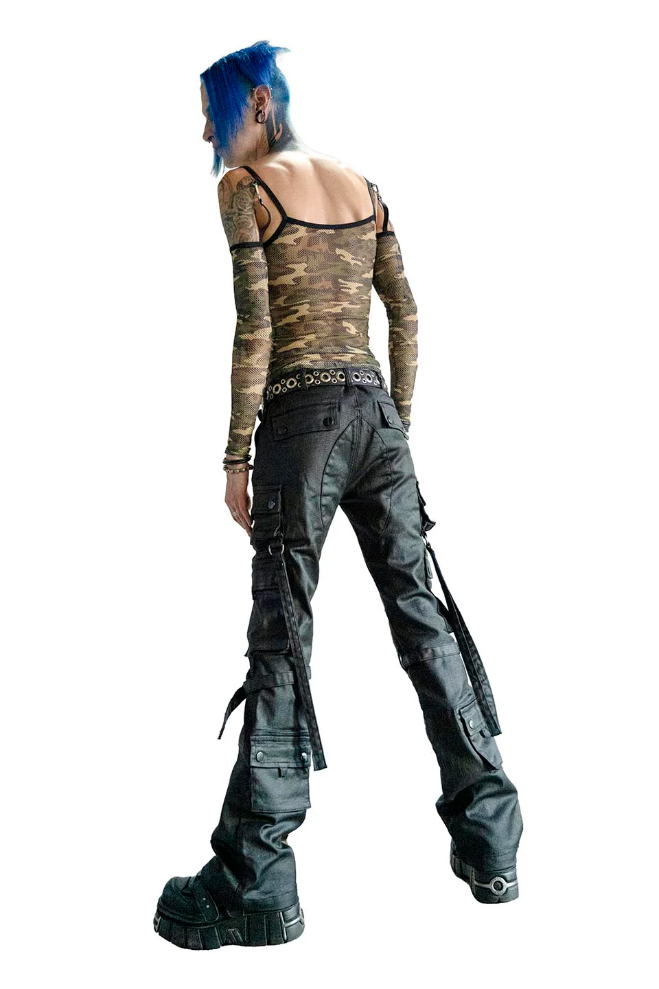 Future Division Wasted Waxed Unisex Cargo Jeans - Image 4